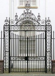 Ковка, ковані ворота, ковані вироби, огорожа, кована огорожа